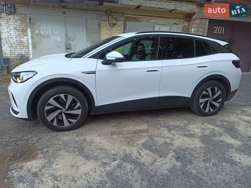 Внедорожник / Кроссовер Volkswagen ID.4 2023 в Киеве