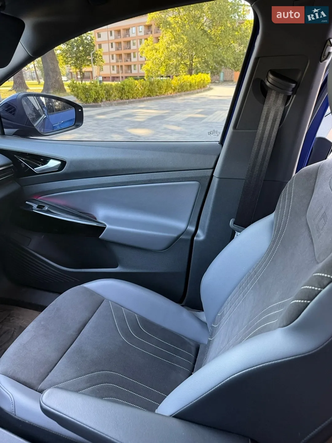 2022 Volkswagen ID.4 - мініатюра 16
