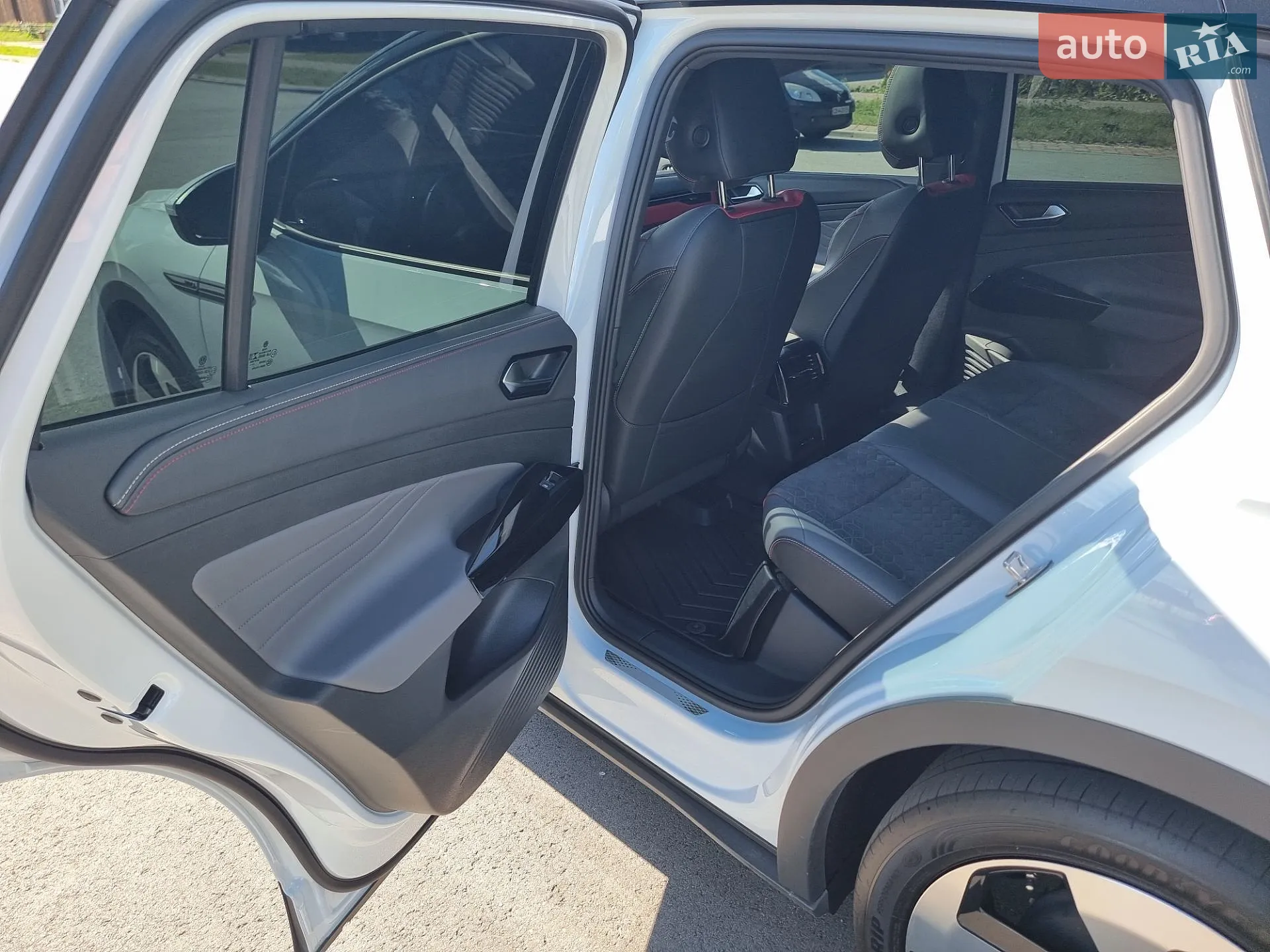 2021 Volkswagen ID.4 - мініатюра 16