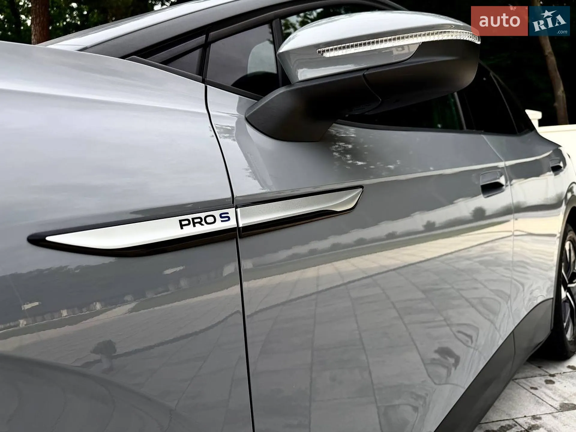 2022 Volkswagen ID.4 - мініатюра 8