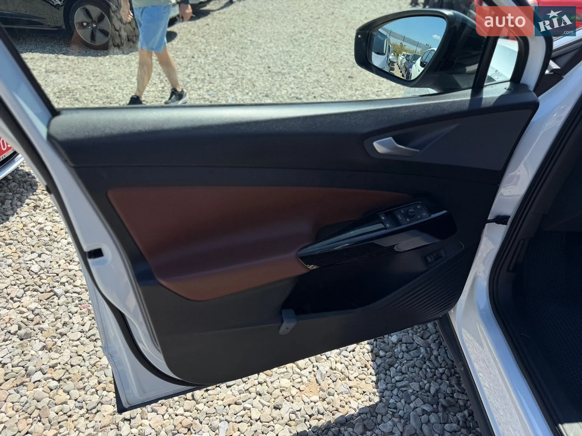 2020 Volkswagen ID.4 - мініатюра 18