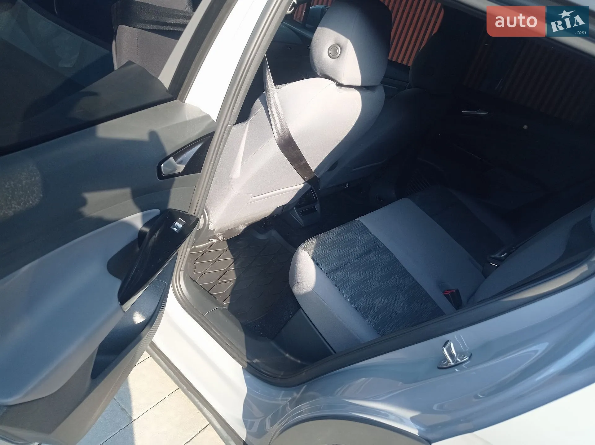 2022 Volkswagen ID.4 - мініатюра 8