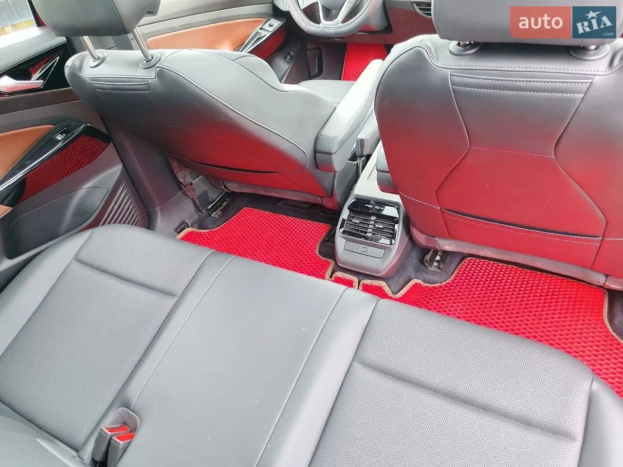 2022 Volkswagen ID.4 - мініатюра 10