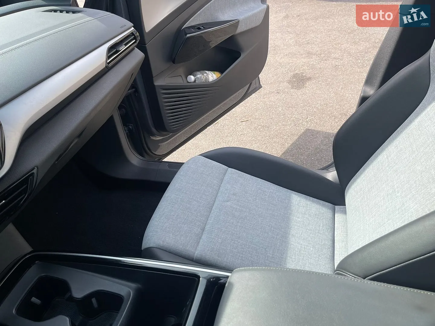 2023 Volkswagen ID.4 - мініатюра 8