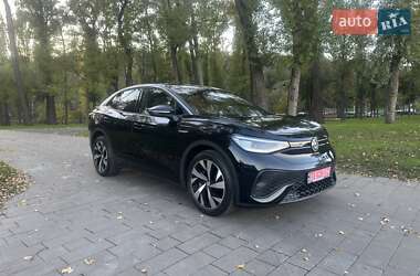 Внедорожник / Кроссовер Volkswagen ID.5 2023 в 