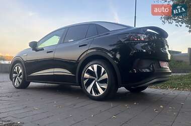 Внедорожник / Кроссовер Volkswagen ID.5 2023 в 