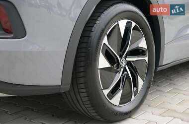 Позашляховик / Кросовер Volkswagen ID.5 2023 в 