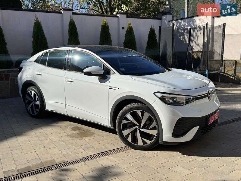 Внедорожник / Кроссовер Volkswagen ID.5 2023 в Львове