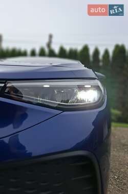 Внедорожник / Кроссовер Volkswagen ID.5 2023 в 