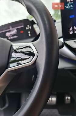 Внедорожник / Кроссовер Volkswagen ID.5 2023 в 