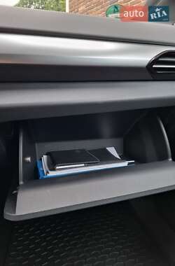 Внедорожник / Кроссовер Volkswagen ID.5 2023 в 