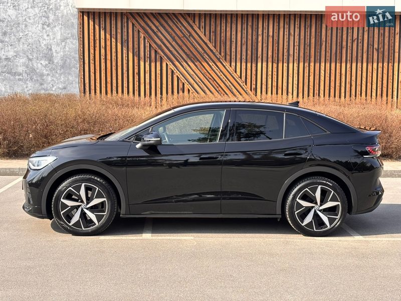 Внедорожник / Кроссовер Volkswagen ID.5 2023 в Киеве