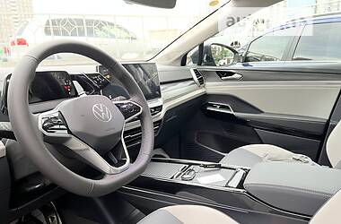 Позашляховик / Кросовер Volkswagen ID.6 Crozz 2022 в Києві