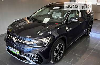Позашляховик / Кросовер Volkswagen ID.6 Crozz 2022 в 