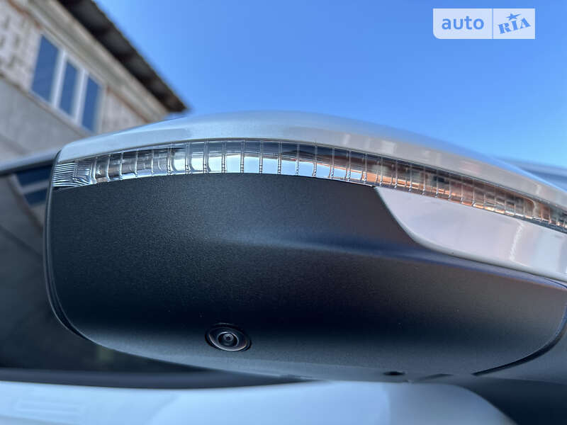 Внедорожник / Кроссовер Volkswagen ID.6 Crozz 2023 в Сумах