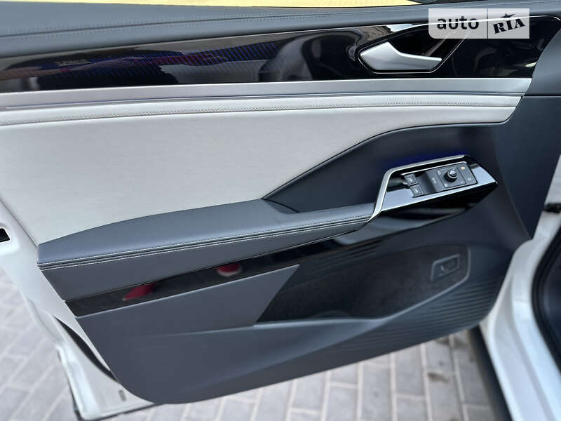 Внедорожник / Кроссовер Volkswagen ID.6 Crozz 2023 в Сумах