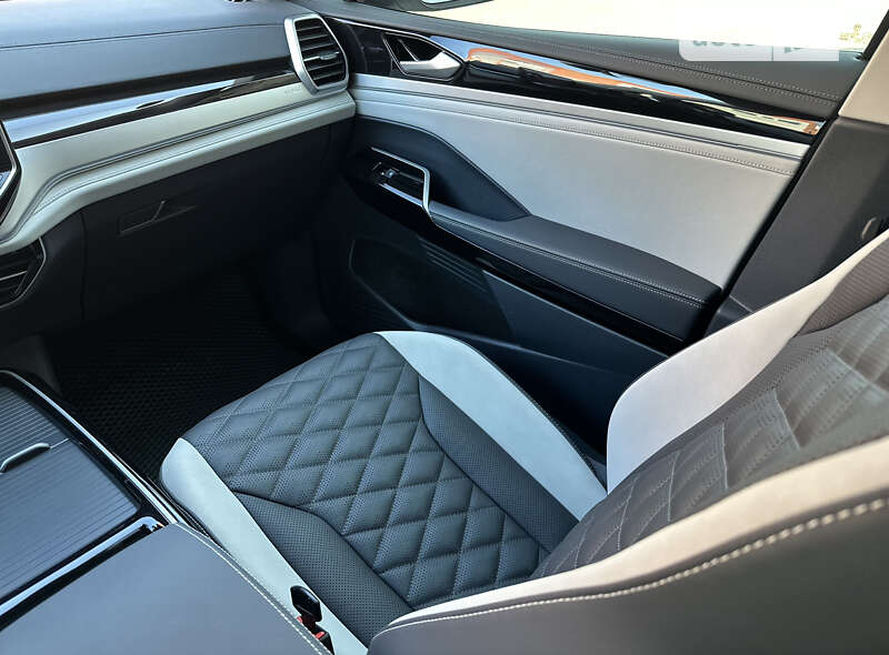 Внедорожник / Кроссовер Volkswagen ID.6 Crozz 2023 в Сумах