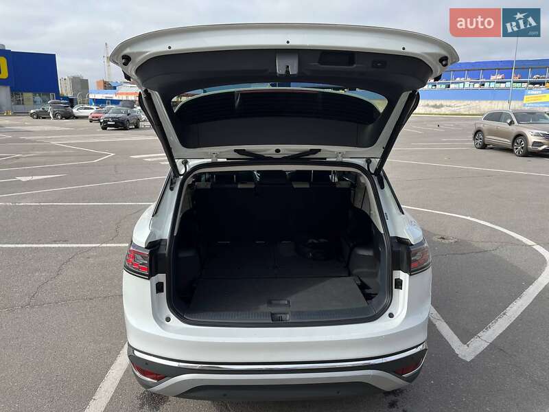 Внедорожник / Кроссовер Volkswagen ID.6 Crozz 2023 в Виннице