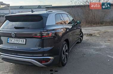 Внедорожник / Кроссовер Volkswagen ID.6 Crozz 2021 в 