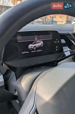Внедорожник / Кроссовер Volkswagen ID.6 Crozz 2021 в 