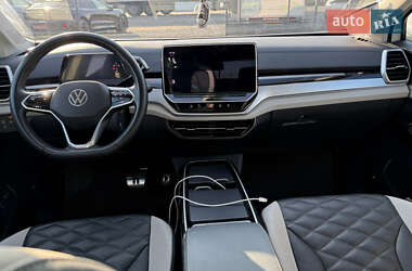 Внедорожник / Кроссовер Volkswagen ID.6 Crozz 2021 в 