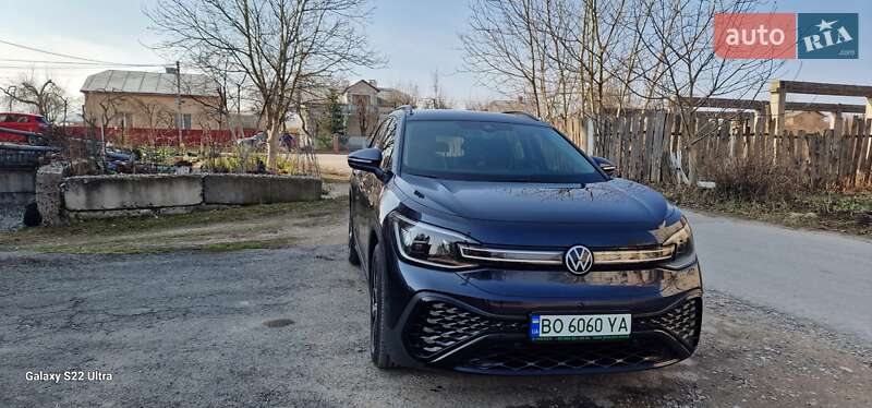 Volkswagen ID.6 Crozz 2023