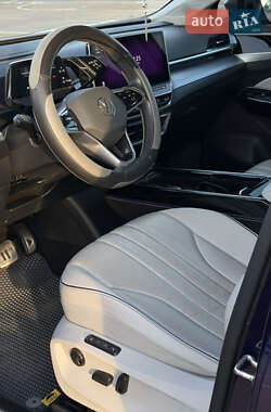 Внедорожник / Кроссовер Volkswagen ID.6 Crozz 2021 в 