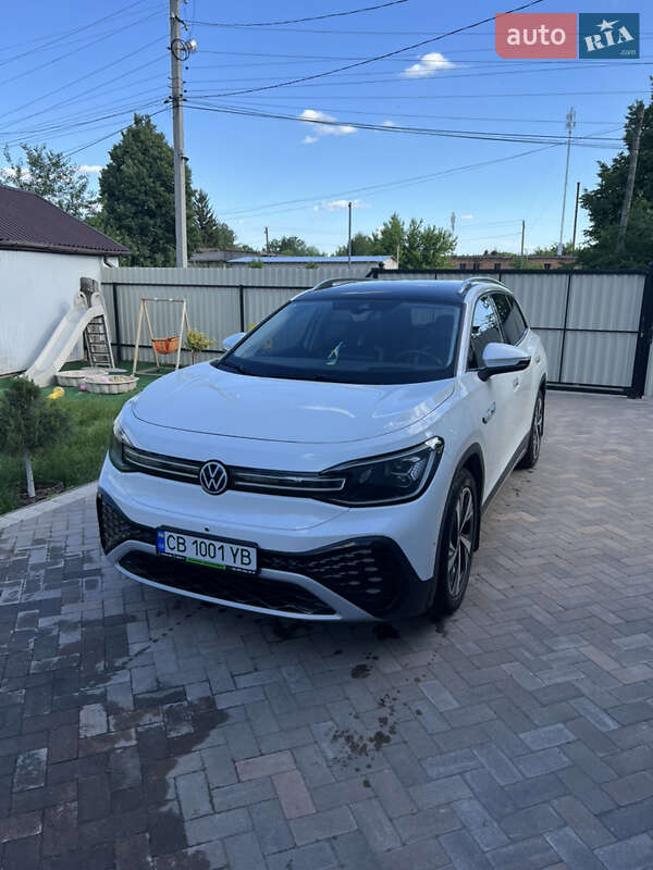 Volkswagen ID.6 Crozz 2023