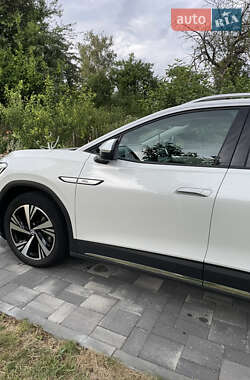 Внедорожник / Кроссовер Volkswagen ID.6 Crozz 2022 в 