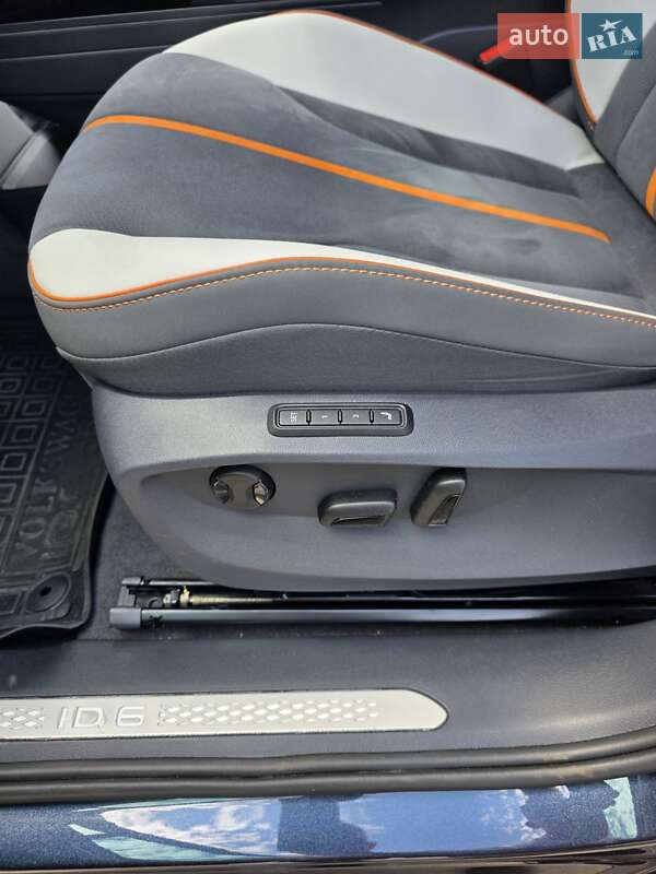 Внедорожник / Кроссовер Volkswagen ID.6 Crozz 2022 в Киеве