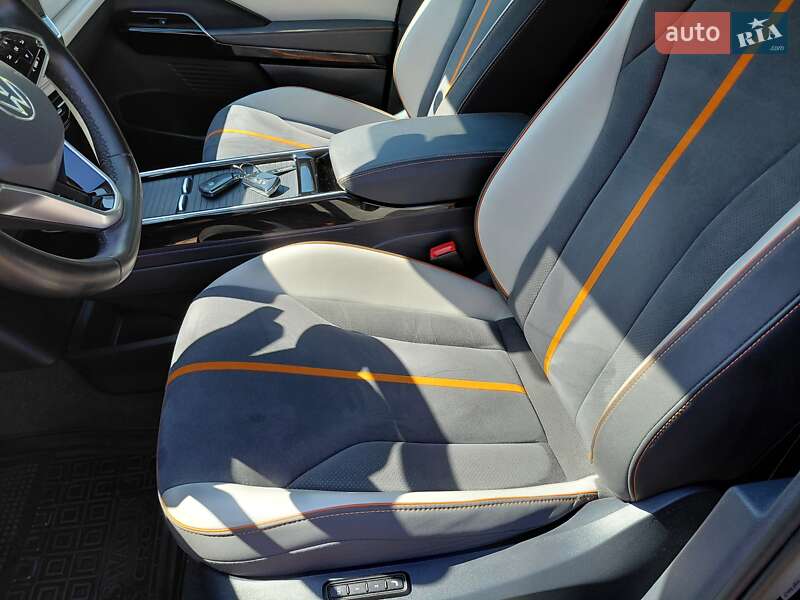 Позашляховик / Кросовер Volkswagen ID.6 Crozz 2022 в Івано-Франківську