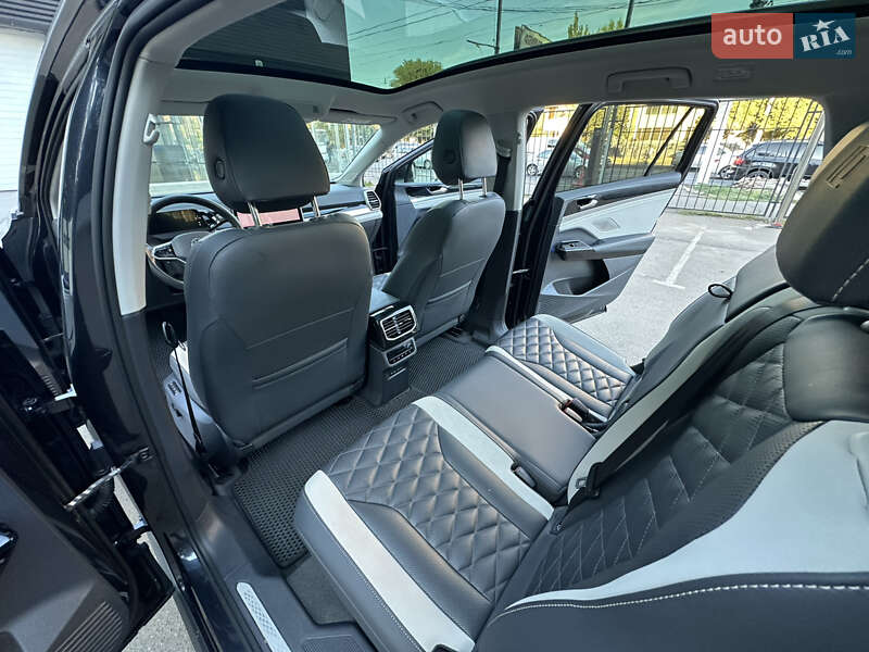 Позашляховик / Кросовер Volkswagen ID.6 Crozz 2021 в Одесі