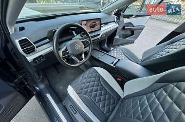 Внедорожник / Кроссовер Volkswagen ID.6 Crozz 2021 в 