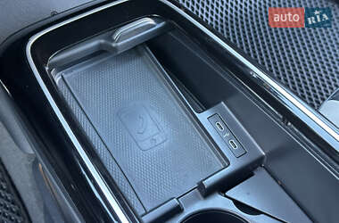 Внедорожник / Кроссовер Volkswagen ID.6 Crozz 2021 в 
