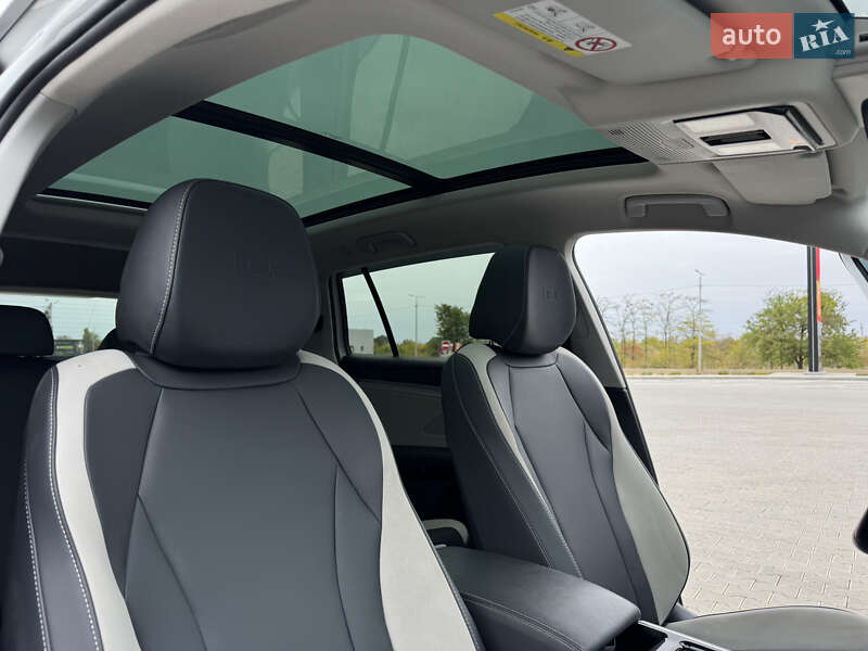 Внедорожник / Кроссовер Volkswagen ID.6 Crozz 2022 в Николаеве
