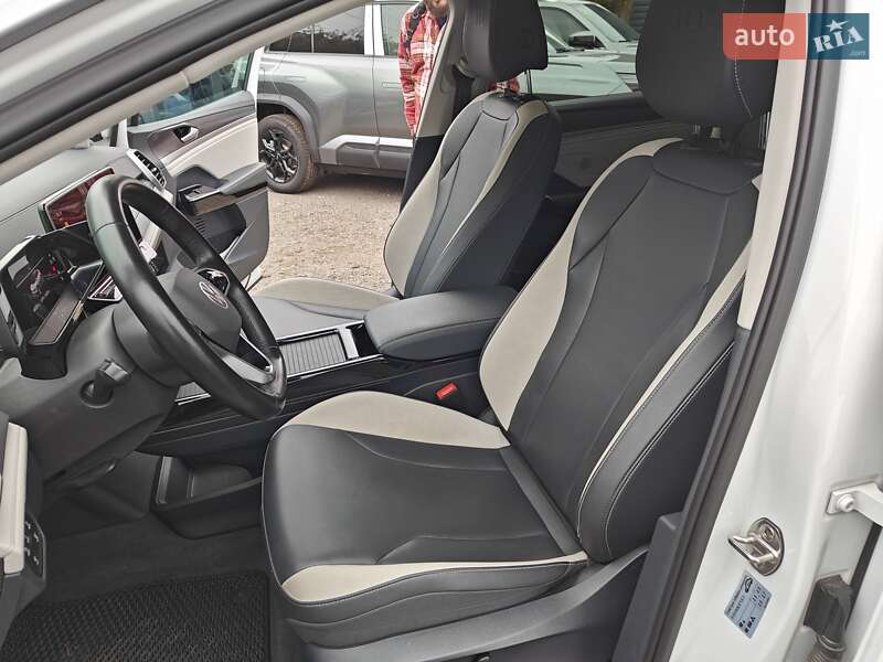 Внедорожник / Кроссовер Volkswagen ID.6 Crozz 2021 в Киеве фото 31 Внедорожник / Кроссовер Volkswagen ID.6 Crozz 2021 в Киеве