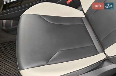 Внедорожник / Кроссовер Volkswagen ID.6 Crozz 2021 в 