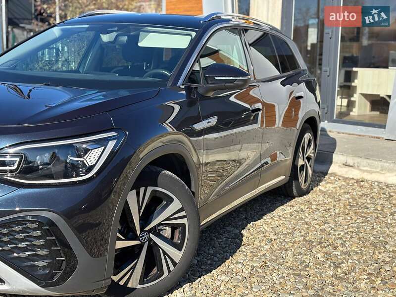 Позашляховик / Кросовер Volkswagen ID.6 Crozz 2023 в Стрию