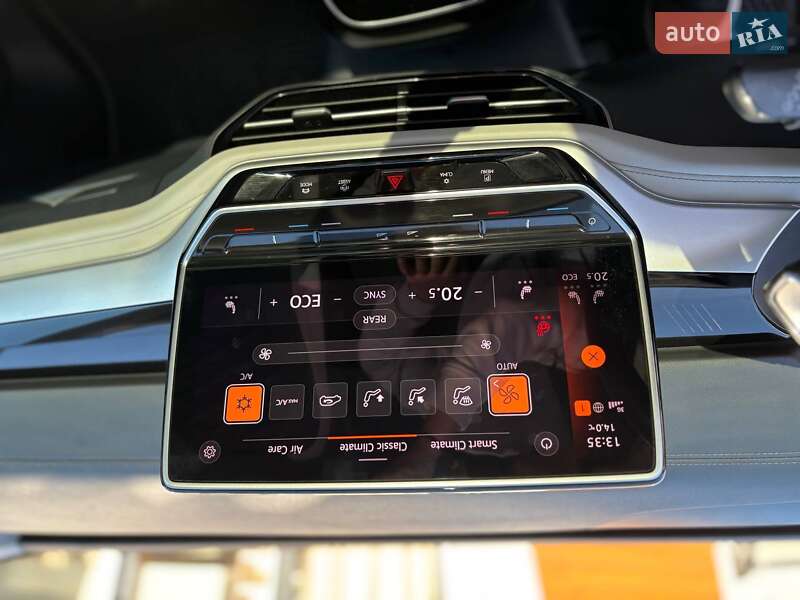 Позашляховик / Кросовер Volkswagen ID.6 Crozz 2023 в Стрию