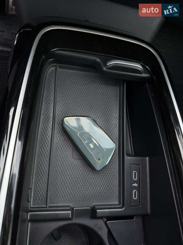 Внедорожник / Кроссовер Volkswagen ID.6 Crozz 2022 в Днепре