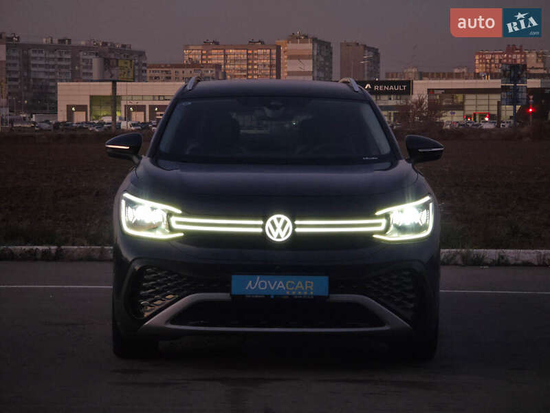 Внедорожник / Кроссовер Volkswagen ID.6 Crozz 2024 в Киеве
