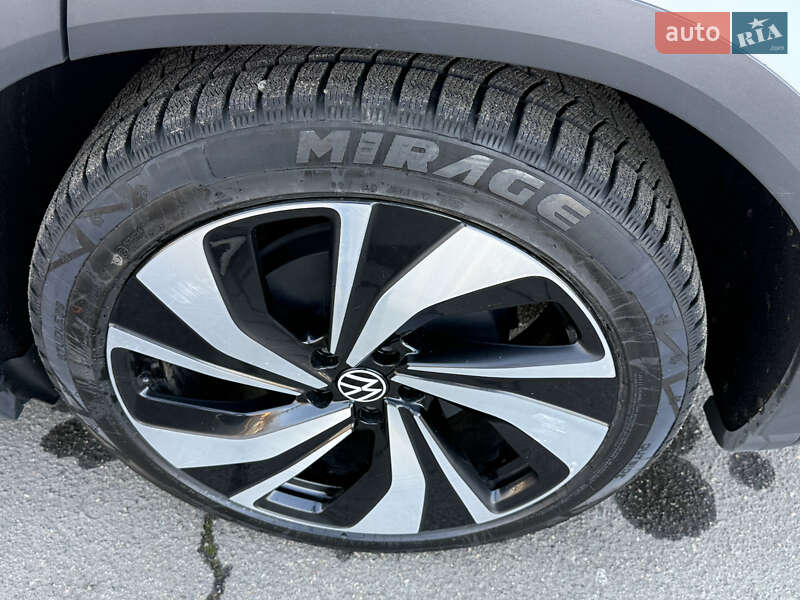 Внедорожник / Кроссовер Volkswagen ID.6 Crozz 2022 в Одессе