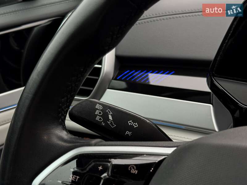 Внедорожник / Кроссовер Volkswagen ID.6 Crozz 2022 в Киеве