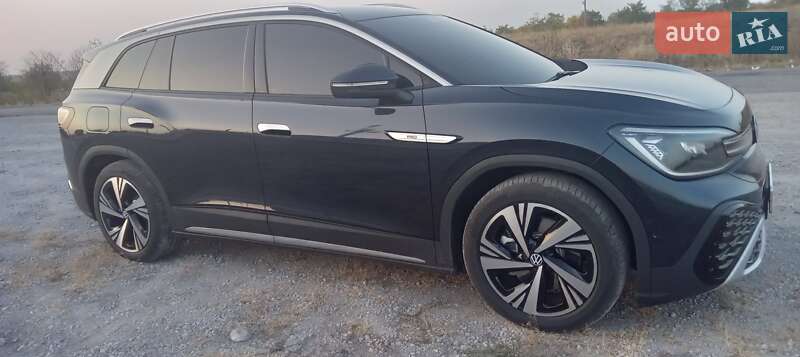 Внедорожник / Кроссовер Volkswagen ID.6 2022 в Запорожье