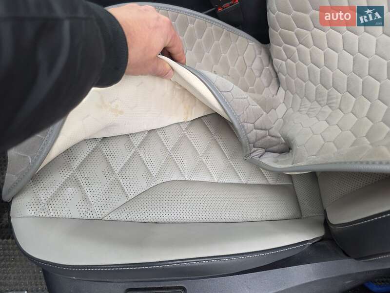 Позашляховик / Кросовер Volkswagen ID.6 2021 в Горохові