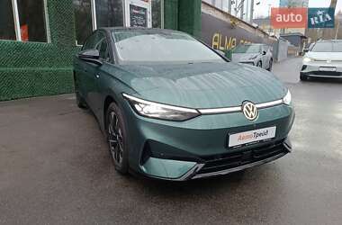 Лифтбек Volkswagen ID.7 2024 в Киеве