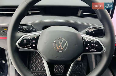 Ліфтбек Volkswagen ID.7 2023 в 