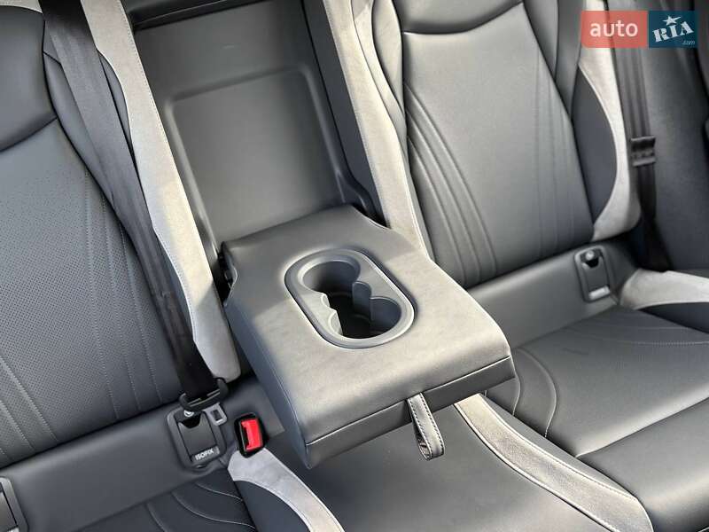 Лифтбек Volkswagen ID.7 2024 в Стрые