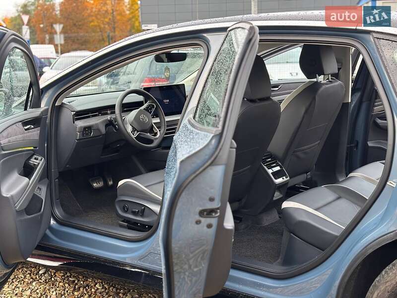 Лифтбек Volkswagen ID.7 2024 в Стрые