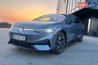 Лифтбек Volkswagen ID.7 2024 в Черновцах